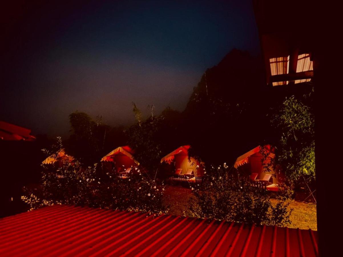 Samskara & Samsara Hotel ลันส์โดว์นี ภายนอก รูปภาพ